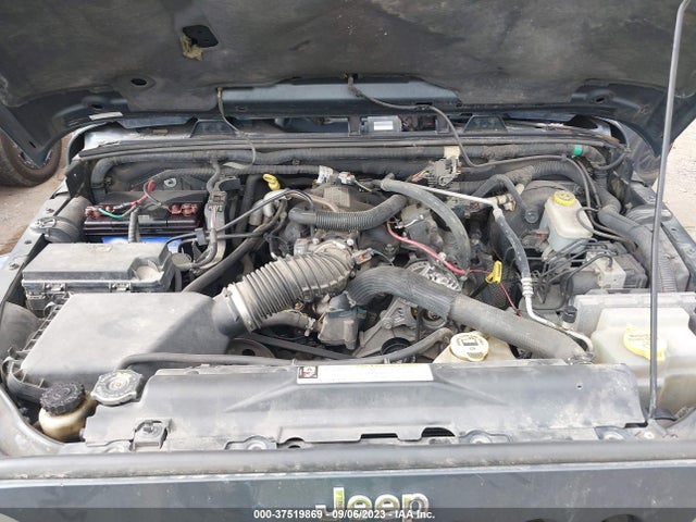 2007 JEEP WRANGLER SAHARA VIN: 1J4FA54187L164915
