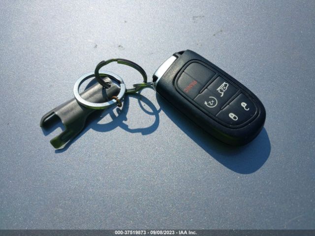 2018 JEEP CHEROKEE 1C4PJMDX3JD575777 Photo 10