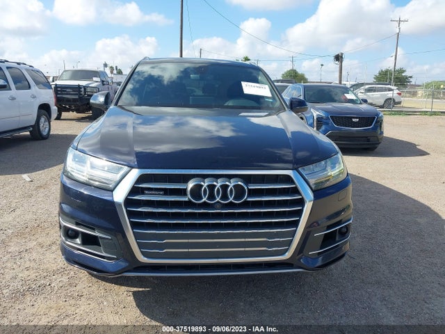 WA1LAAF74HD008721 Audi Q7 Premium Plus