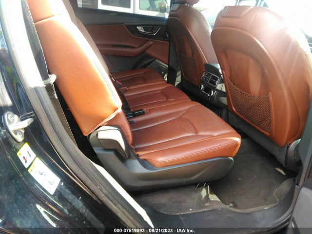 WA1LAAF74HD008721 Audi Q7 Premium Plus