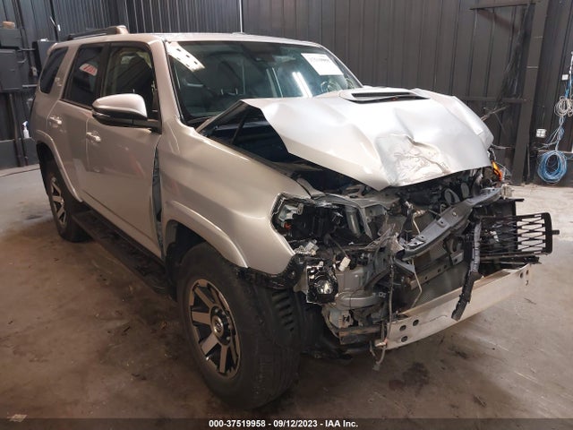 Toyota 4runner Trd Off Road Premium 2021 JTERU5JR8M5881931 Image 1