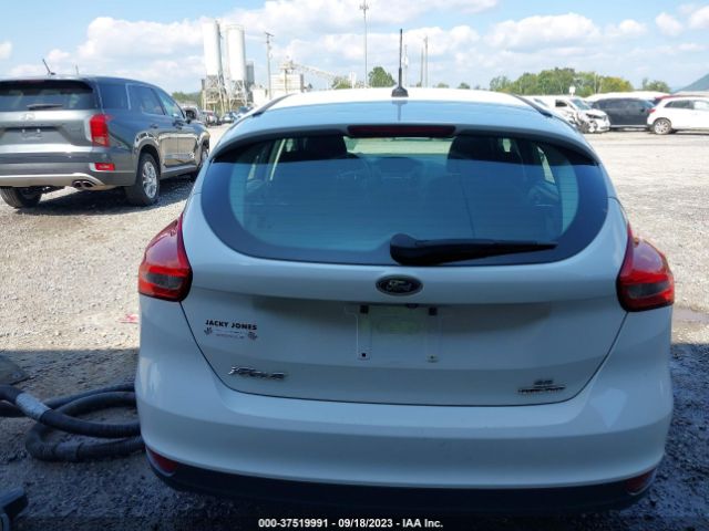 1FADP3K29GL213623 Ford FOCUS SE