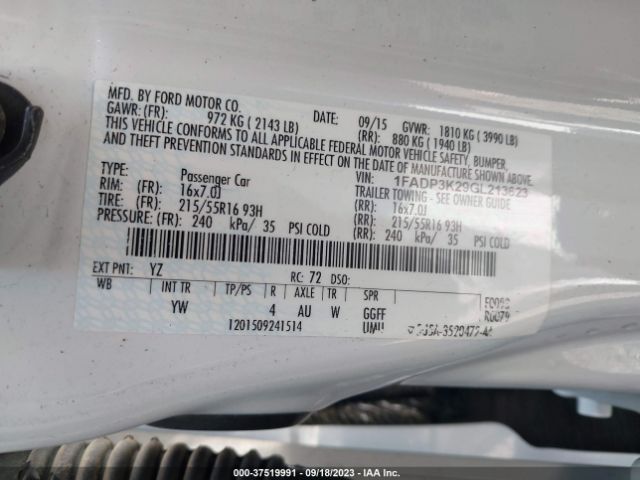 1FADP3K29GL213623 Ford FOCUS SE