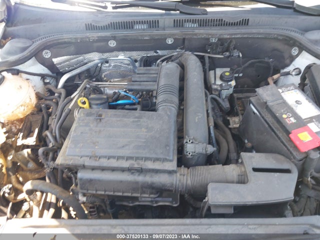 3VW2B7AJ0JM245475 Volkswagen Jetta 1.4t S
