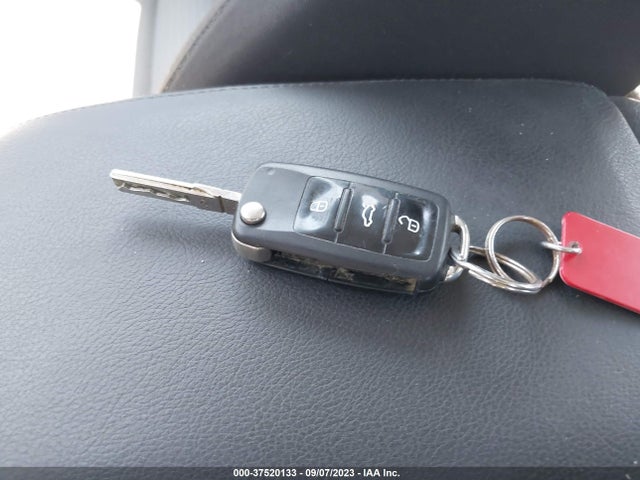 3VW2B7AJ0JM245475 Volkswagen Jetta 1.4t S