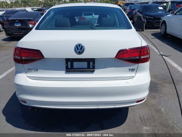 3VW2B7AJ0JM245475 Volkswagen Jetta 1.4t S