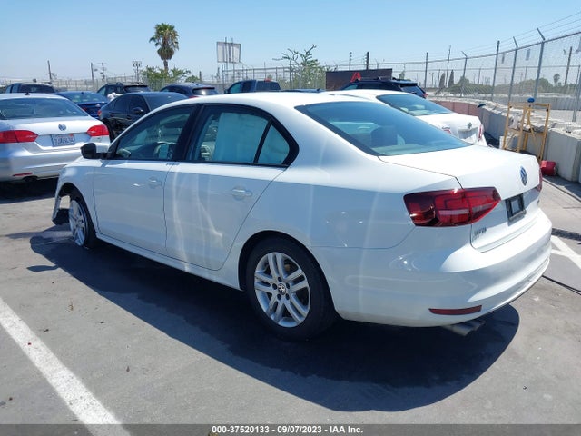 3VW2B7AJ0JM245475 Volkswagen Jetta 1.4t S