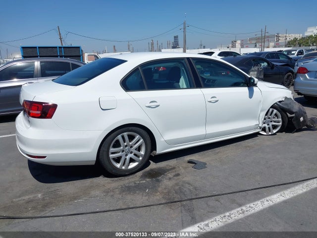 3VW2B7AJ0JM245475 Volkswagen Jetta 1.4t S