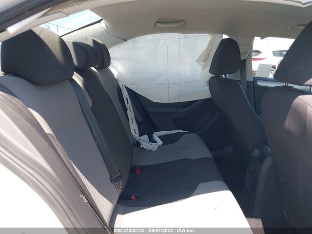 3VW2B7AJ0JM245475 Volkswagen Jetta 1.4t S