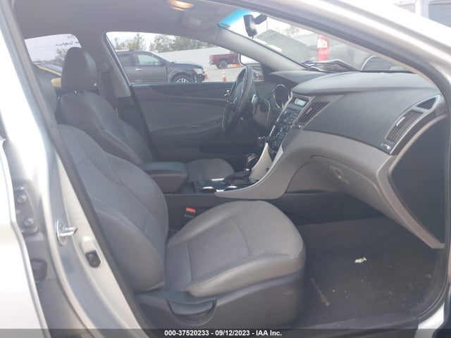 2013 HYUNDAI SONATA SE VIN: 5NPEC4AB0DH630811