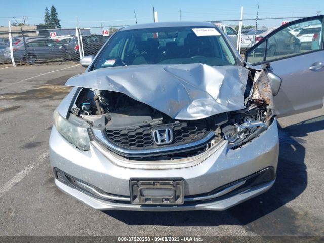 19XFB2F57FE283371 Honda Civic Sedan Lx