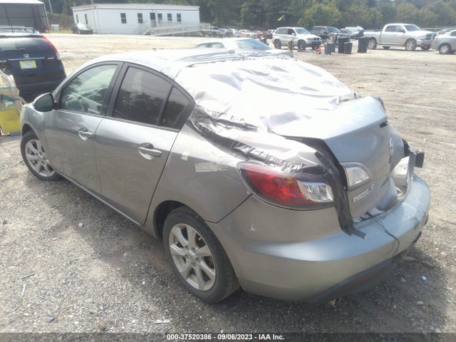 2011 MAZDA MAZDA3 JM1BL1VF4B1498784 Photo 2