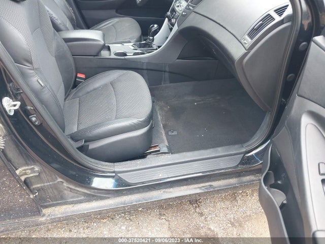 2012 HYUNDAI SONATA 2.4L SE VIN: 5NPEC4AC9CH462707