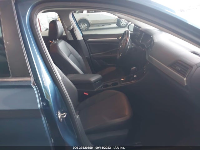 3VWC57BU7KM005412 Volkswagen Jetta S/se/r-line