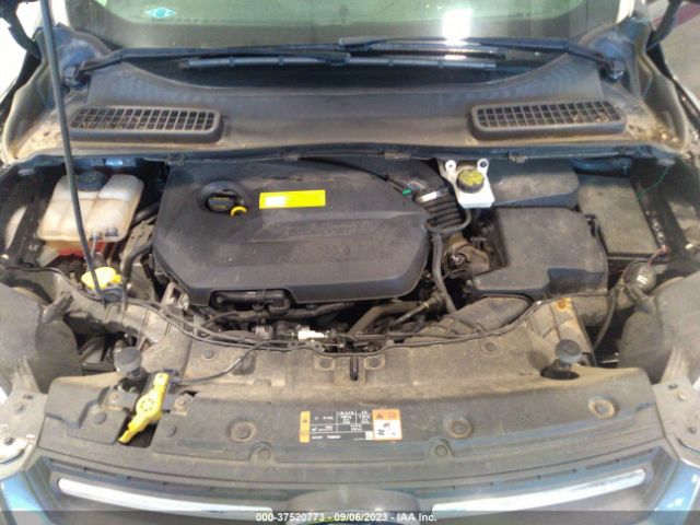 1FMCU9GXXFUC23975 Ford ESCAPE SE