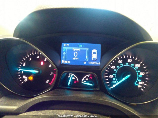 1FMCU9GXXFUC23975 Ford ESCAPE SE