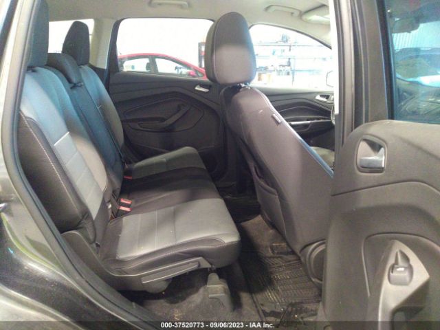 1FMCU9GXXFUC23975 Ford ESCAPE SE