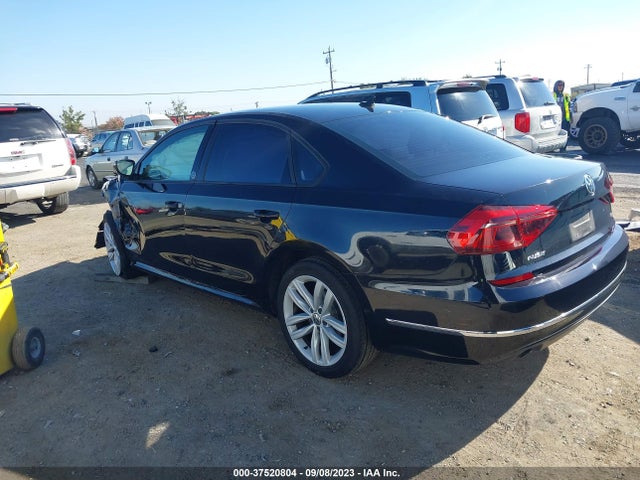 1VWLA7A32KC011849 Volkswagen Passat 2.0t Wolfsburg Edition