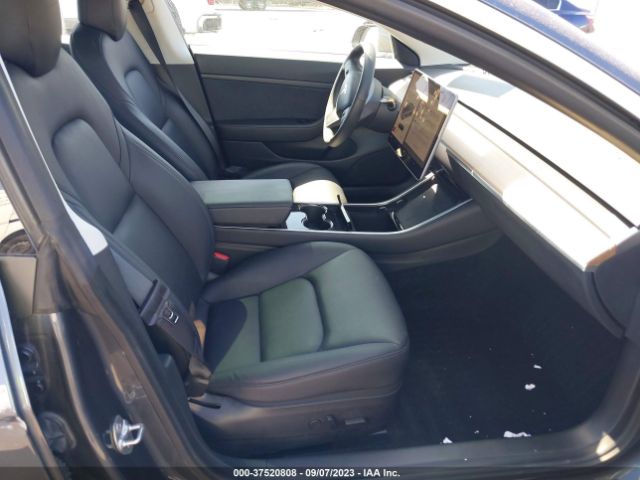 5YJ3E1EA1LF739406 Tesla Model 3 Standard Range