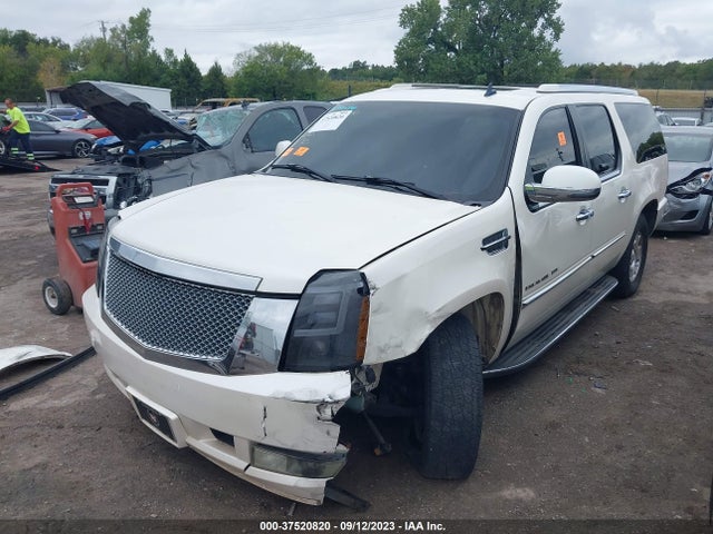 2008 CADILLAC ESCALADE ESV VIN: 1GYFK66898R108879