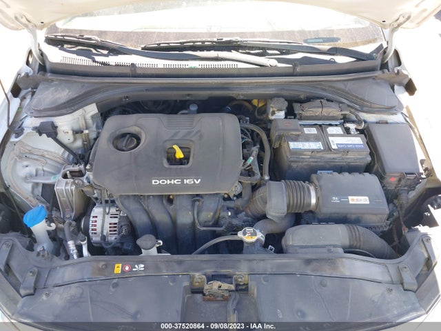 Hyundai ELANTRA SEL 2018 5NPD84LF4JH313879 Image 10