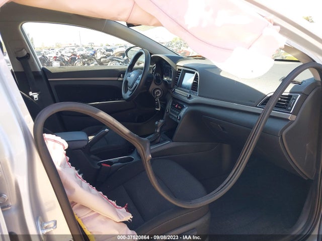 Hyundai ELANTRA SEL 2018 5NPD84LF4JH313879 Image 5