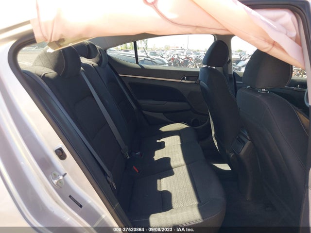 Hyundai ELANTRA SEL 2018 5NPD84LF4JH313879 Image 8