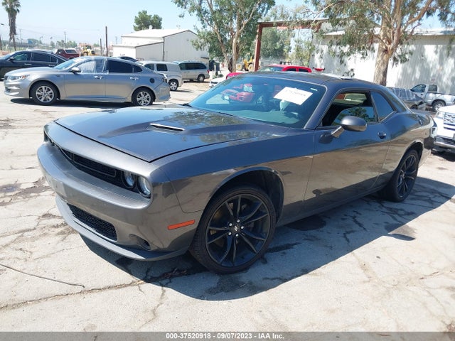Dodge Challenger Sxt Plus 2018 2C3CDZAG1JH183007 Image 2