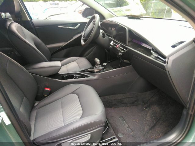 KNDCR3LE0P5059624 KIA NIRO EX