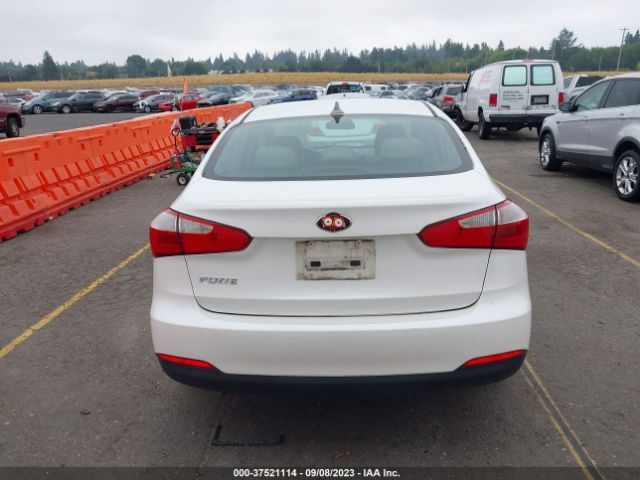 KNAFX4A69E5095083 KIA FORTE LX