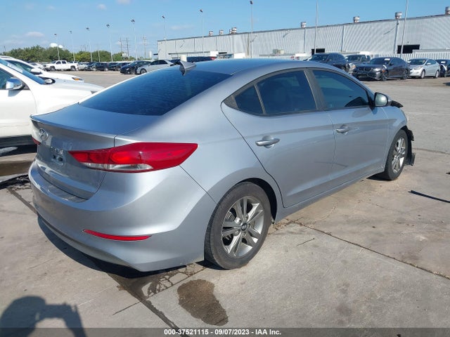 Hyundai ELANTRA SE 2017 5NPD84LF4HH177425 Image 4