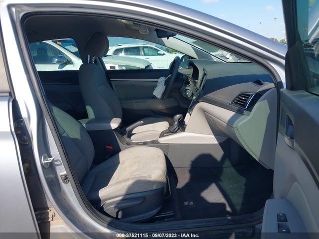 Hyundai ELANTRA SE 2017 5NPD84LF4HH177425 Image 5