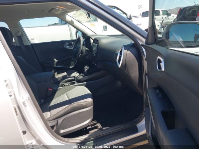 KNDJ23AU5L7017504 KIA SOUL S