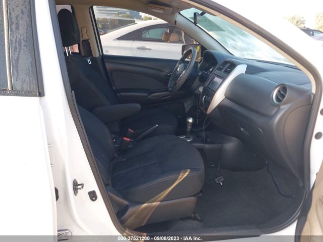 3N1CN7AP1FL958470 Nissan VERSA SV