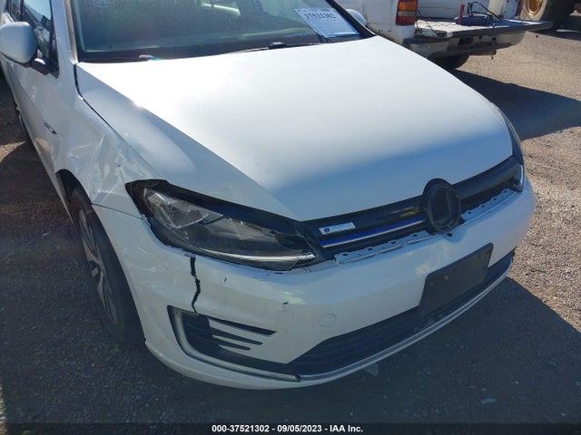WVWKR7AU2KW910287 Volkswagen E-golf Se