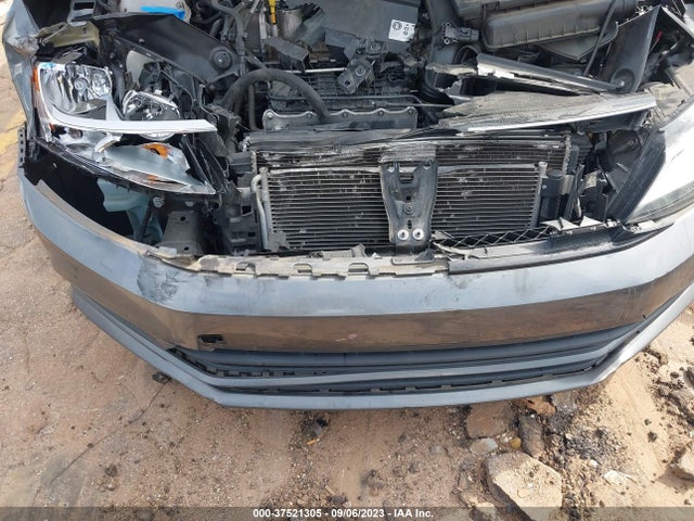 3VWD67AJ9GM411983 Volkswagen Jetta Sedan 1.4t Se