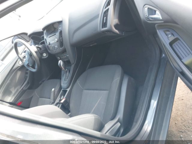 1FADP3K20GL363538 Ford FOCUS SE