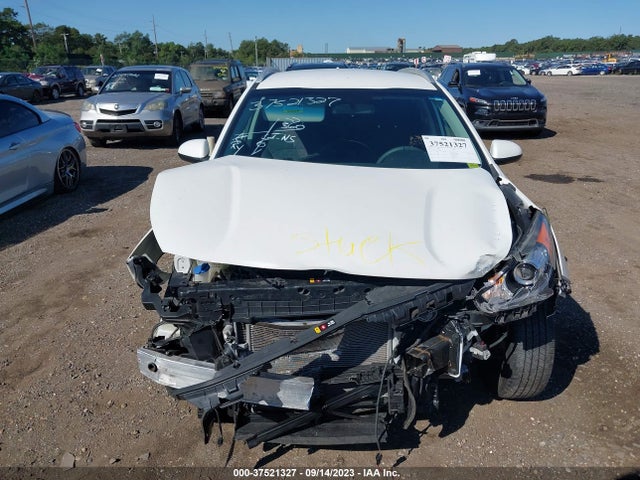 2017 KIA NIRO LX VIN: KNDCB3LC4H5080738
