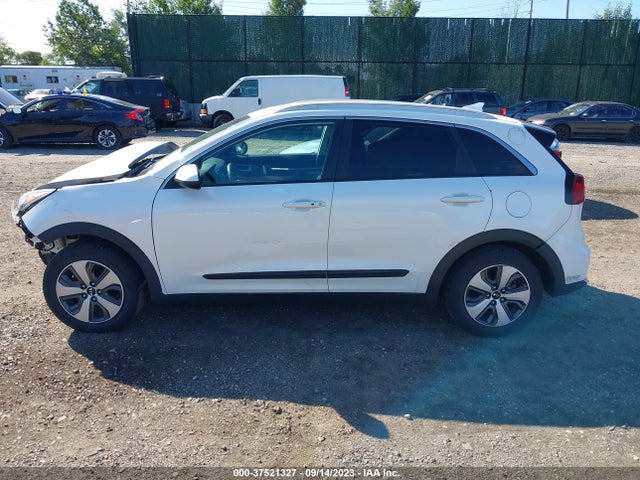 2017 KIA NIRO LX VIN: KNDCB3LC4H5080738