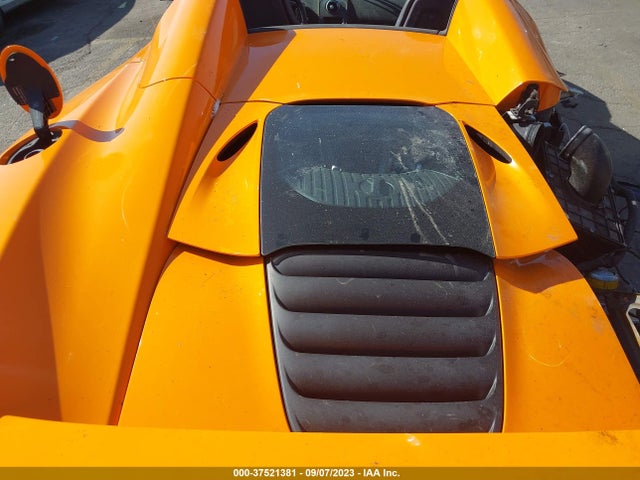 2015 McLaren 650S, VIN: SBM11FAA5FW005428