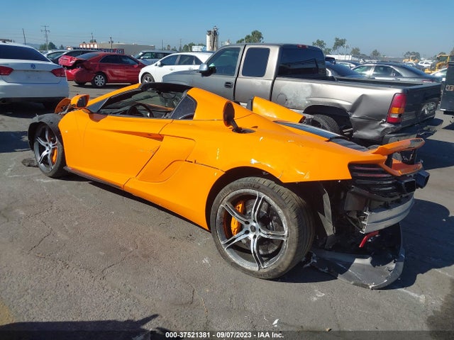 2015 McLaren 650S, VIN: SBM11FAA5FW005428