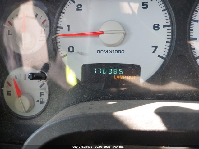 2004 DODGE RAM 1500 SLT VIN: 1D7HU18D64J260168