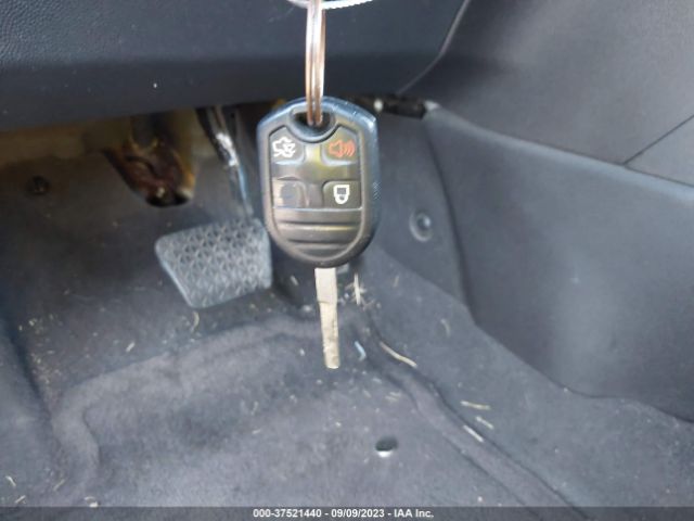 3FADP4BJ3FM191242 Ford FIESTA SE