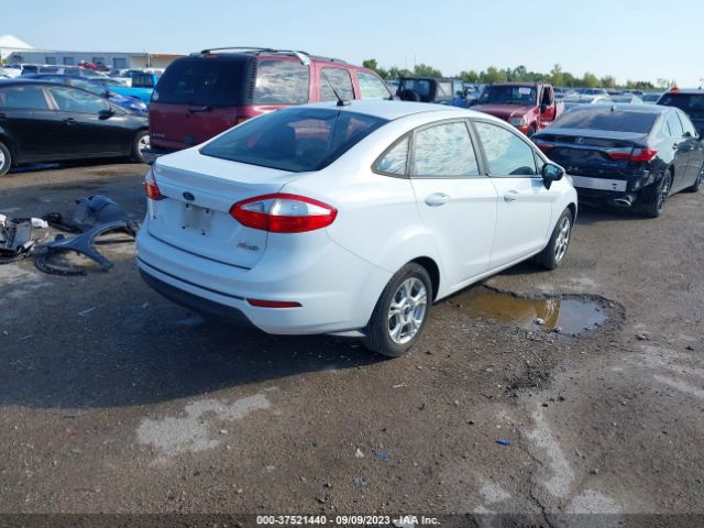 3FADP4BJ3FM191242 Ford FIESTA SE