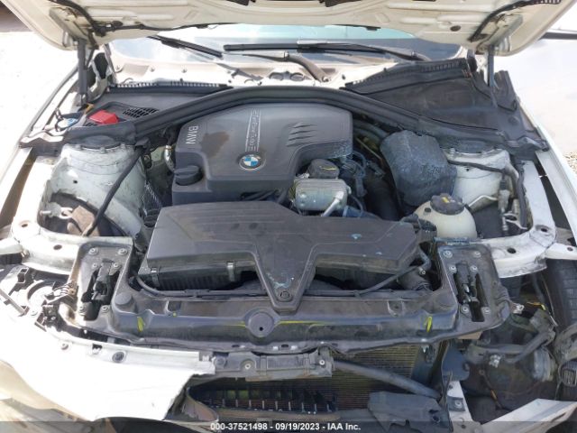 WBA8E1G57HNU14495 BMW 3 Series 320i