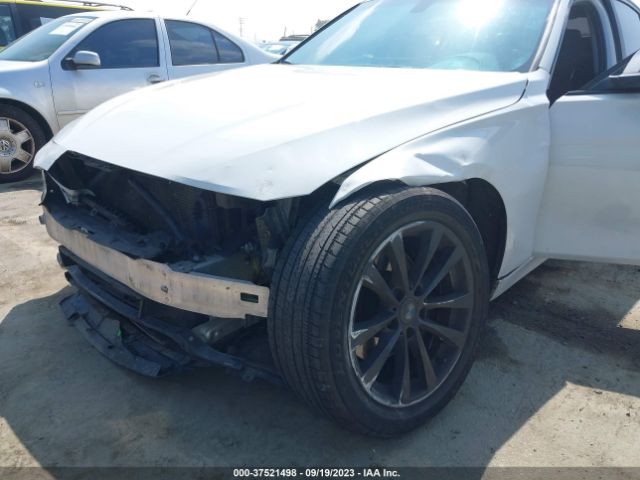 WBA8E1G57HNU14495 BMW 3 Series 320i