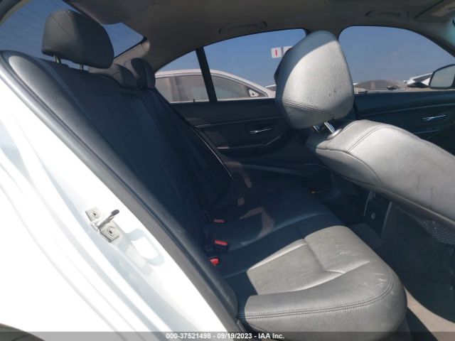 WBA8E1G57HNU14495 BMW 3 Series 320i