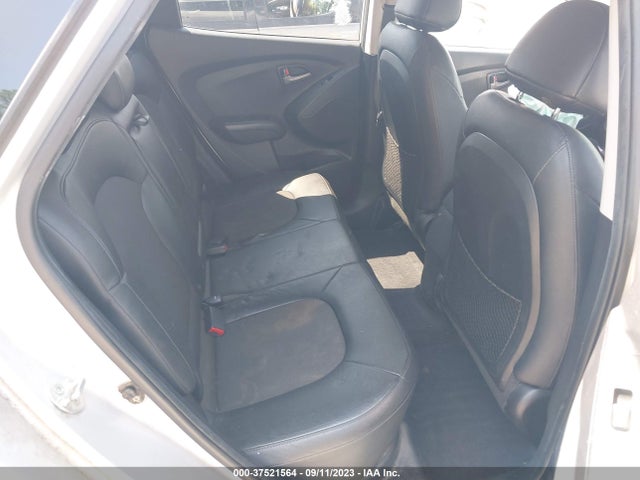Hyundai TUCSON GLS 2015 KM8JT3AF7FU961093 Image 8