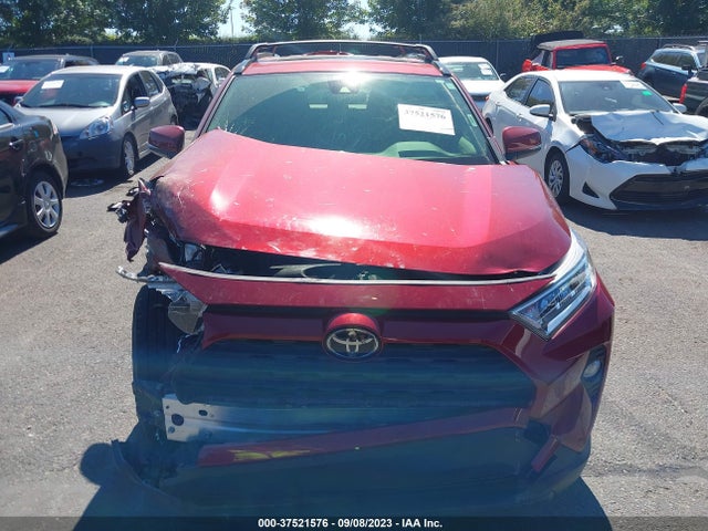 2019 TOYOTA RAV4 XLE VIN: JTMP1RFV3KD028423