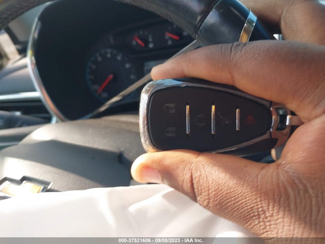 Chevrolet EQUINOX LT 2018 2GNAXSEVXJ6131565 Image 11
